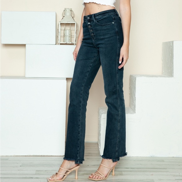 NWT Judy Blue PLUS + REG Size Burning Down Button Fly Raw Hem Straight Leg Jeans - Picture 5 of 9